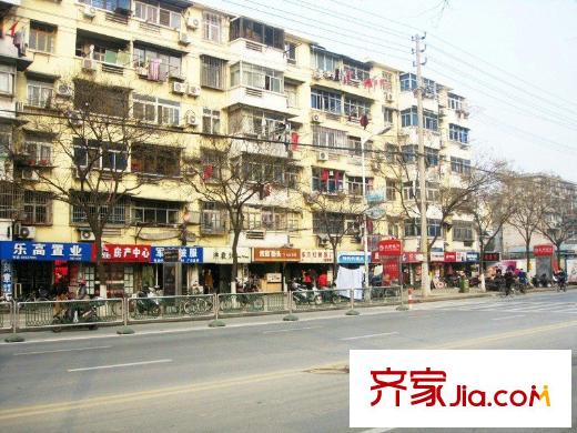金陵雅頌居項目對面商鋪（2013-01）