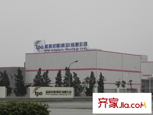 復(fù)地朗香別墅南面50米工廠