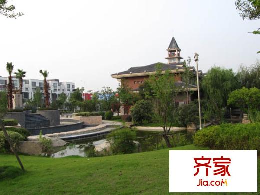 山水風(fēng)華別墅外景圖