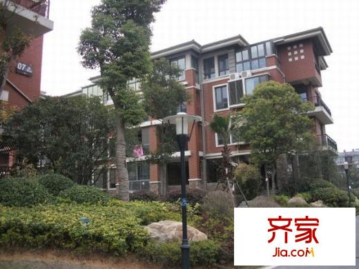 山水風(fēng)華別墅外景圖