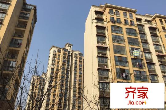 天華硅谷樓棟仰視（2015.3.12）