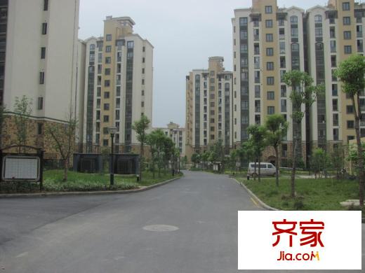 天華硅谷小區(qū)交付實景（2012.06）
