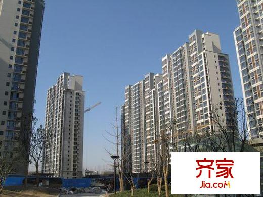東渡國際青年城外景圖