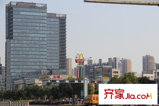 鑫苑世家麥當(dāng)勞