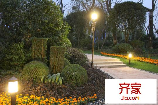 英酈莊園?曼城小區(qū)夜景圖