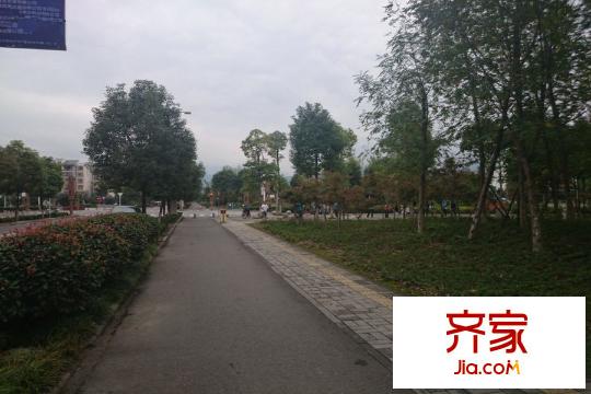 北川佳星商業(yè)廣場(chǎng)外景圖
