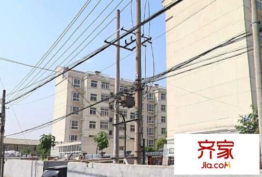 警苑小區(qū)外景圖7
