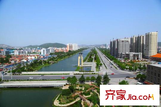 楚河花園向南50米楚河風光帶