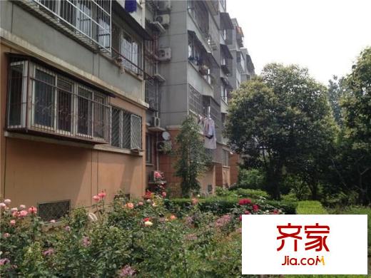 馨園小區(qū)外景圖 