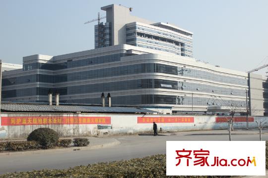月橋花院北2000米市四院新城區(qū)分院