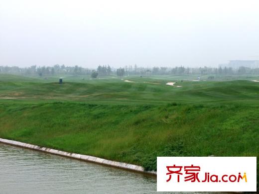 中國鐵建?原香漫谷項(xiàng)目西北966米高爾夫球場