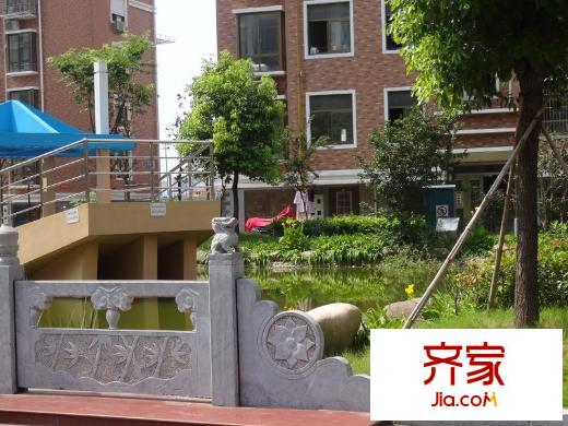 景秀天城外景圖 