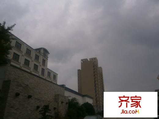 港匯國(guó)際廣場(chǎng)外景圖 