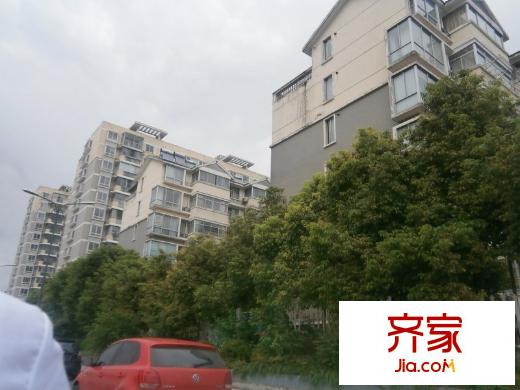 東大公寓外景圖 