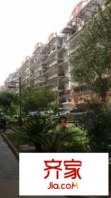 彩臣南村外景圖 