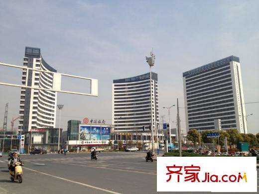 國基桂花小鎮(zhèn)項目斜對面金海岸廣場