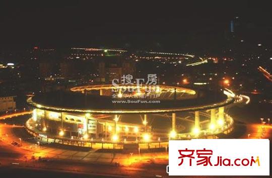 奧韻尚都配套圖體育中心夜景