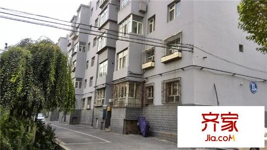 新疆道路運(yùn)輸管理局住宅小區(qū)外景圖IMG_20140925_135707