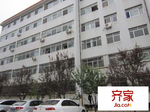 防疫站大院外景圖