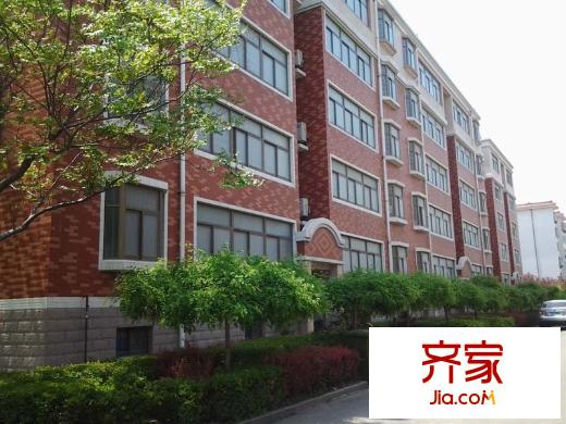 秋月園外景圖