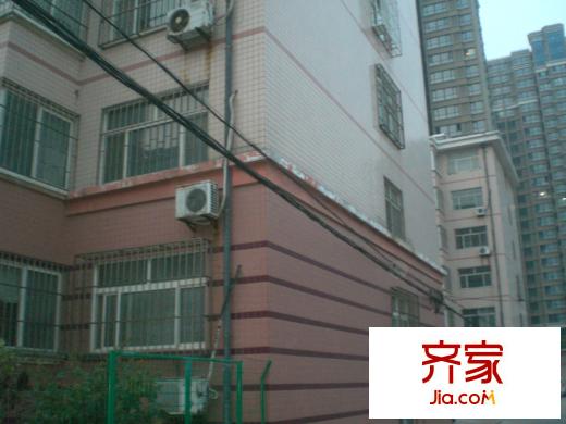 李家村小區(qū)外景圖 （2014.11.24）