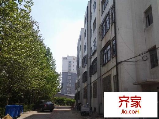 高新財(cái)政局宿舍外景圖