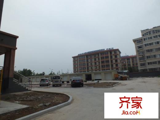 臥龍新區(qū)外景圖街道