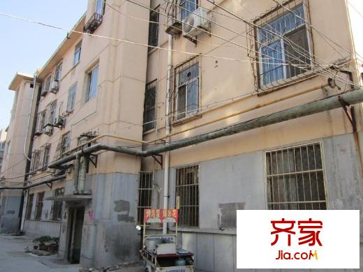 新盛染織宿舍外景圖