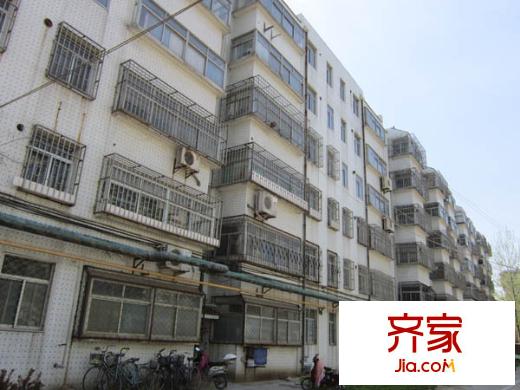 濰坊學(xué)院宿舍外景圖 （20140404）