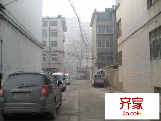 東郊賓館宿舍外景圖小區(qū)內(nèi)景