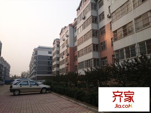 宏偉小區(qū)外景圖 （2014.1112）
