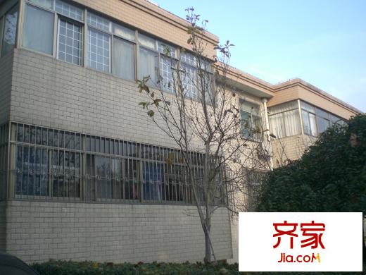 工商局宿舍(新華路)外景圖新華路工商局宿舍 （2014.11.24）