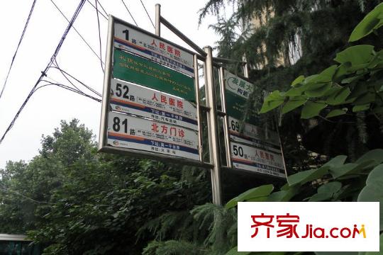 江南怡景配套圖向西北約200米公交站牌