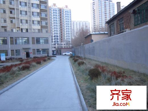 鴻泰華府外景圖（20141218）