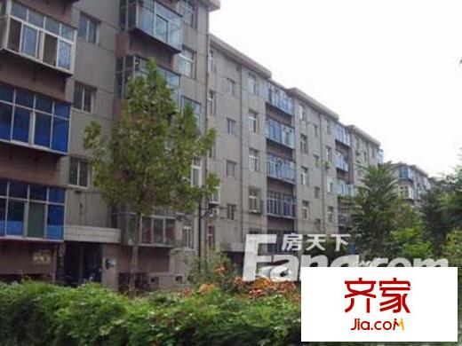 建設(shè)街電業(yè)局宿舍外景圖（20130315）