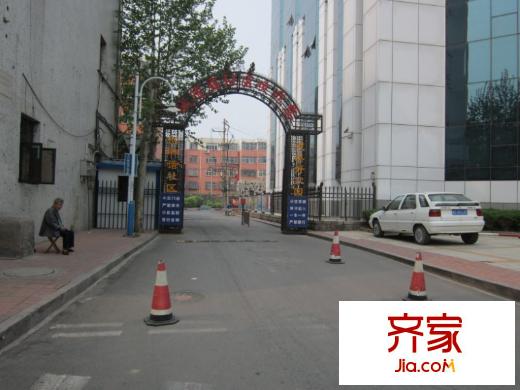 城隍廟小區(qū)外景圖門口