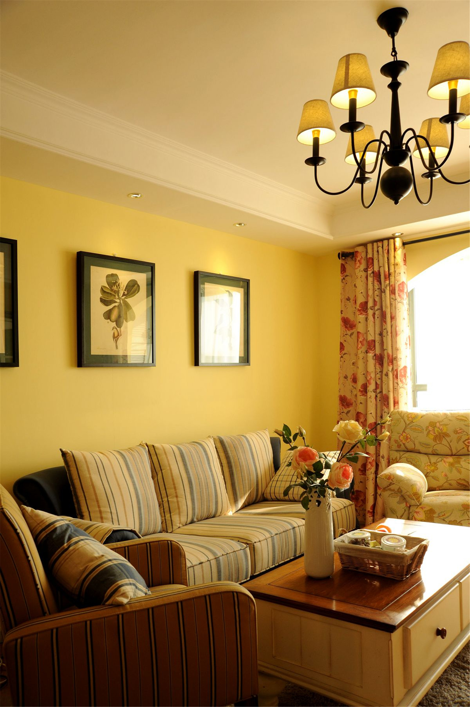 二居室装修,5-10万装修,110平米装修,客厅,地中海风格,沙发背景墙,黄色