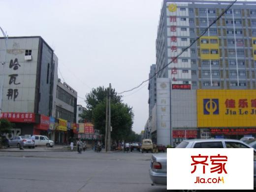 和揚(yáng)英郡外景圖 