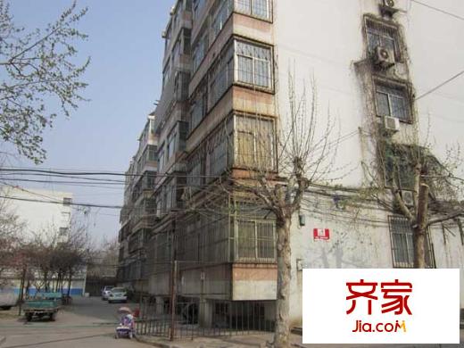 華銀小區(qū)外景圖 