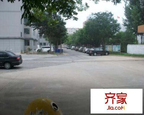 市交警支隊(duì)宿舍(上東佳樂(lè)家西側(cè))外景圖 交警支隊(duì)宿舍