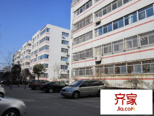 名仕花園外景圖小區(qū)內(nèi)景 