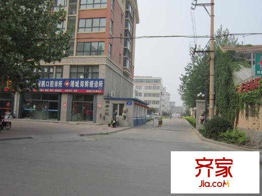 錦泰小區(qū)外景圖小區(qū)內(nèi)景
