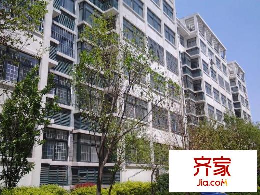 東方春天外景圖