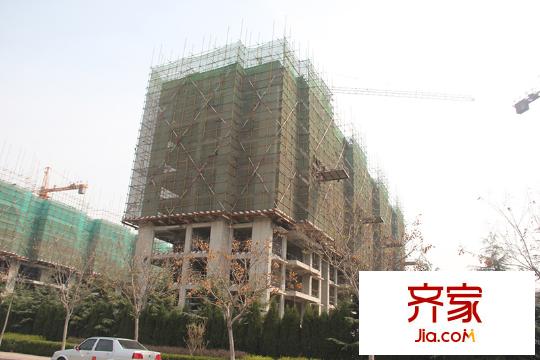 玉泉新城實景圖小高層施工（2014-04-10）