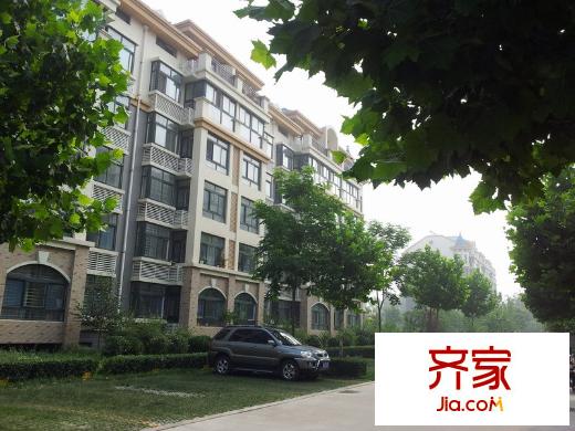 香榭麗舍外景圖 （20130702）