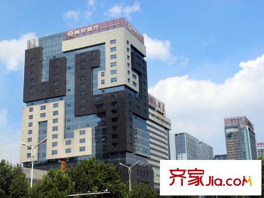 陽光100鳳凰社向西約700米濰坊銀行