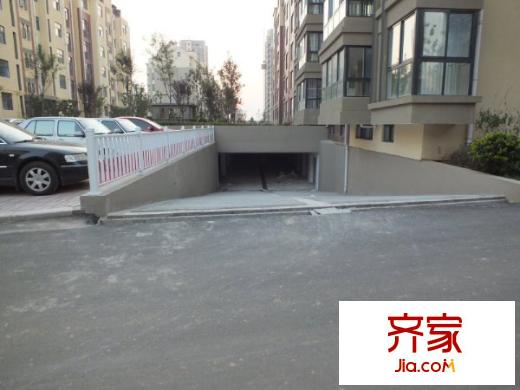 鳳凰太陽城外景圖地下車庫(kù)_