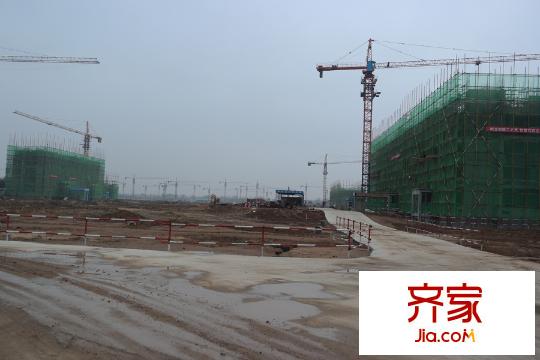 世貿(mào)尚水名邸一期工地施工（2015-11-17）