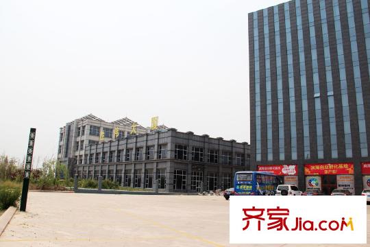 渤海灣溫泉郡內(nèi)部配套勝偉大廈