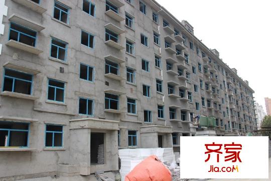 清平花園多層已經(jīng)封頂（2015-9-29）